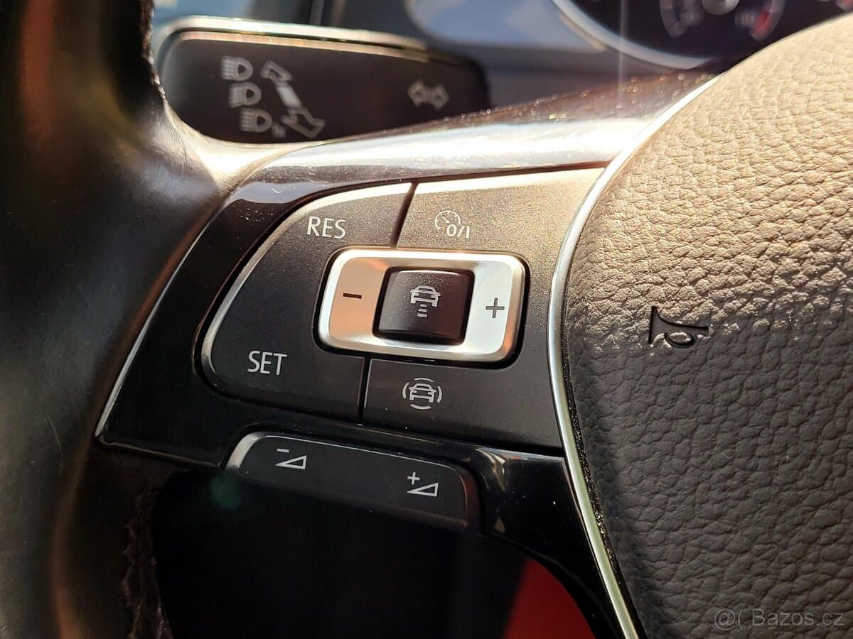 2019 Volkswagen GOLF - 20