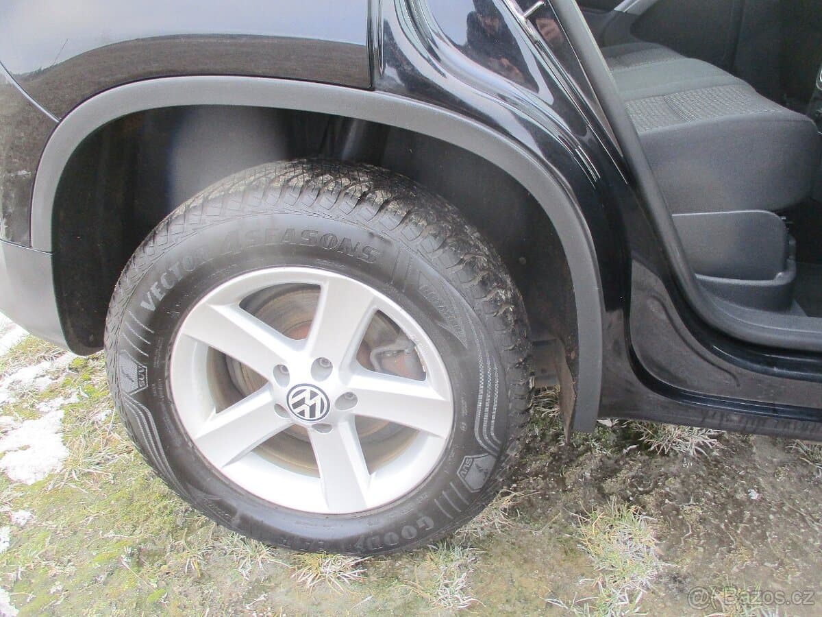 2009 Volkswagen TIGUAN - 20
