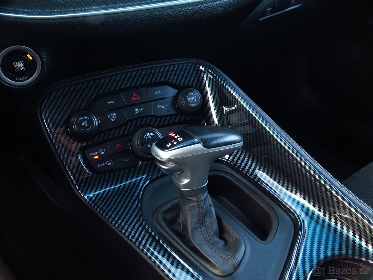 2016 Dodge CHALLENGER - 20