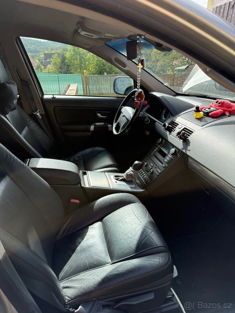 2011 Volvo XC90 - 20