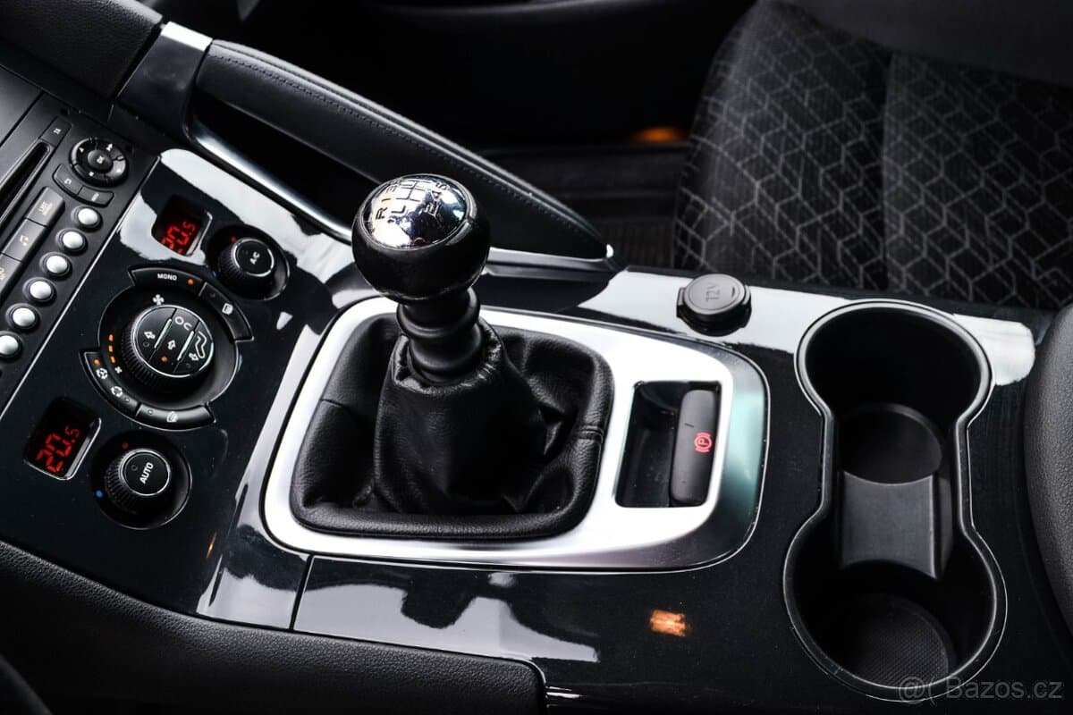 2016 Peugeot 3008 - 20