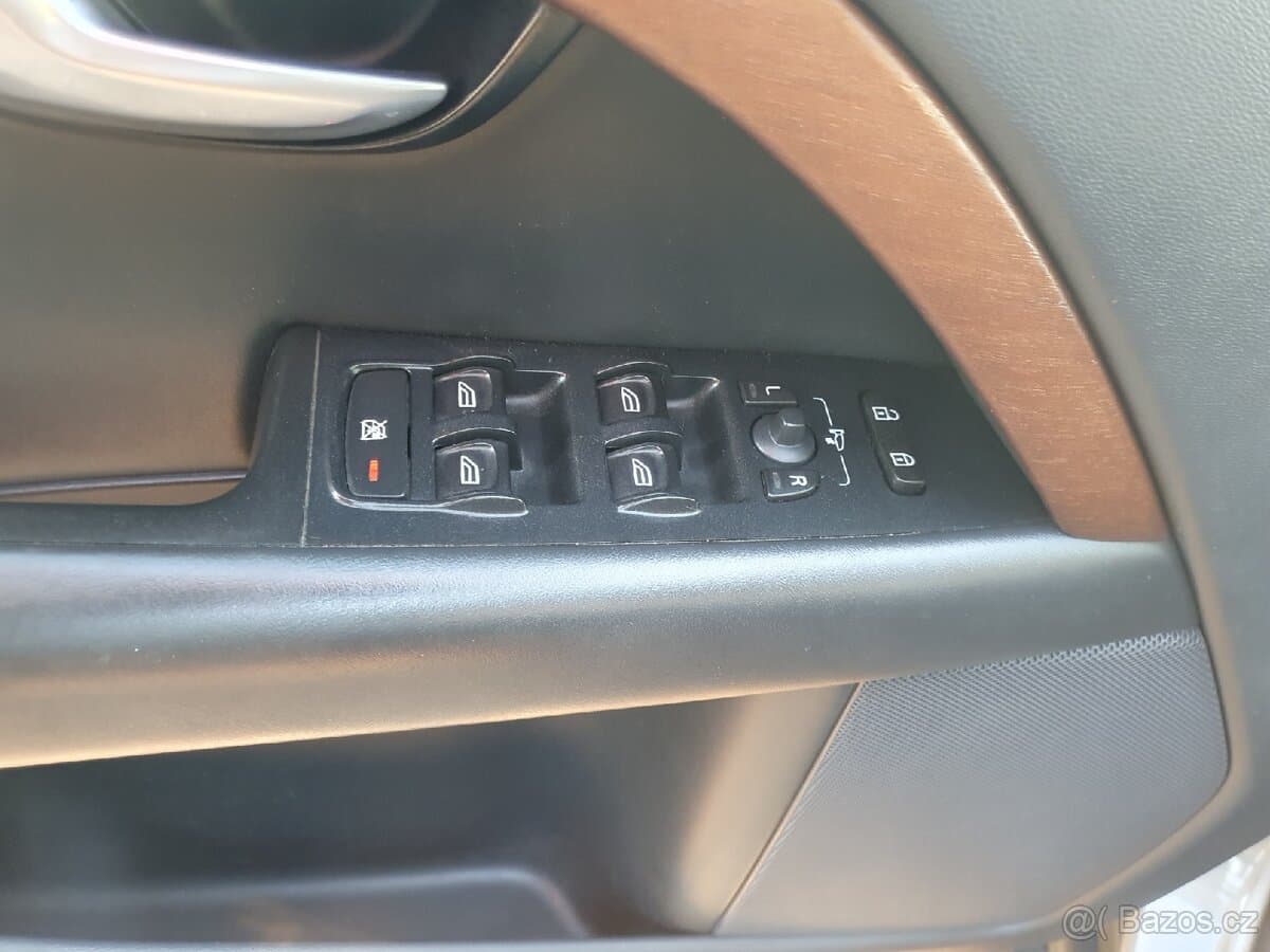 2009 Volvo XC70 - 20