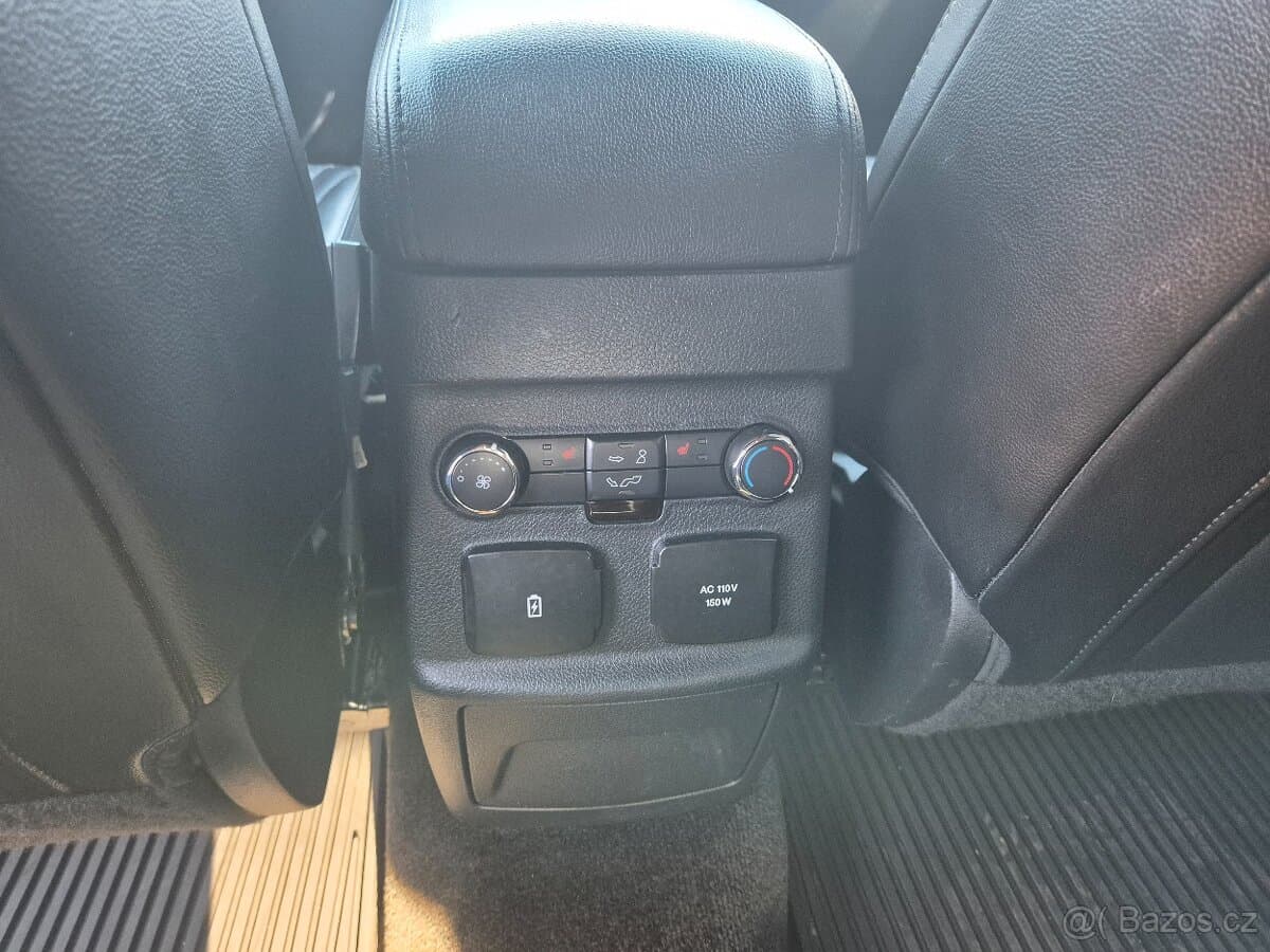 2015 Ford EXPLORER - 20