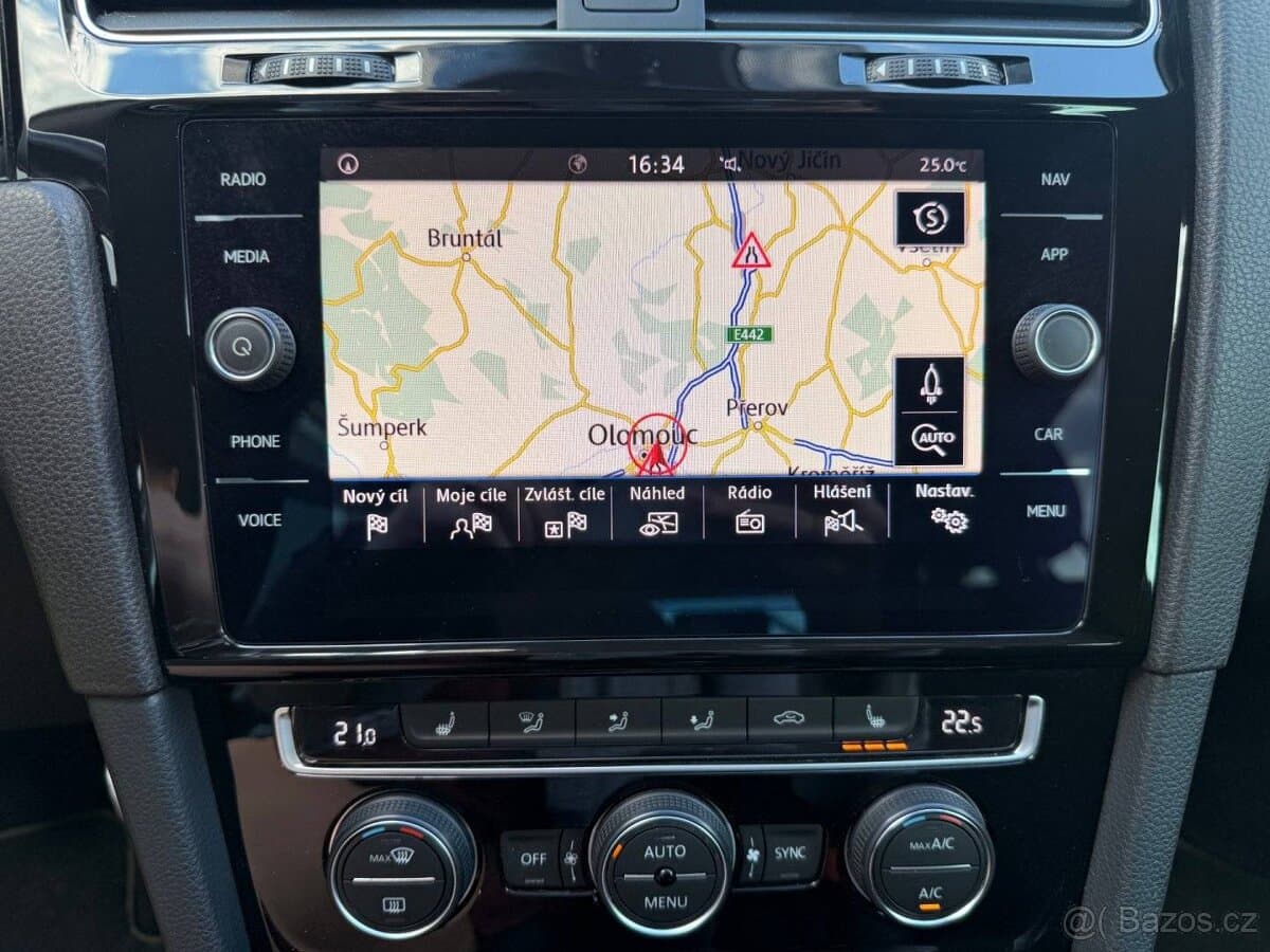 2020 Volkswagen GOLF - 20