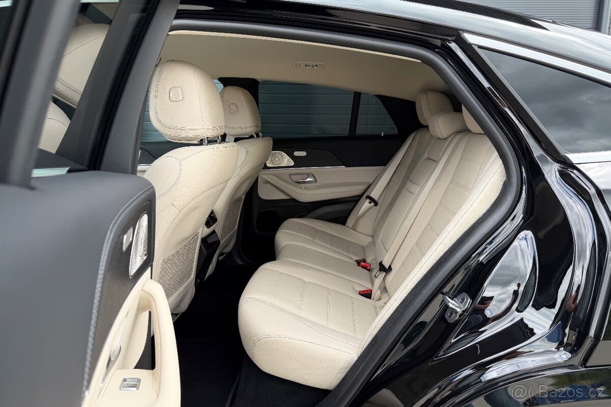 2025 Mercedes-Benz GL - 20