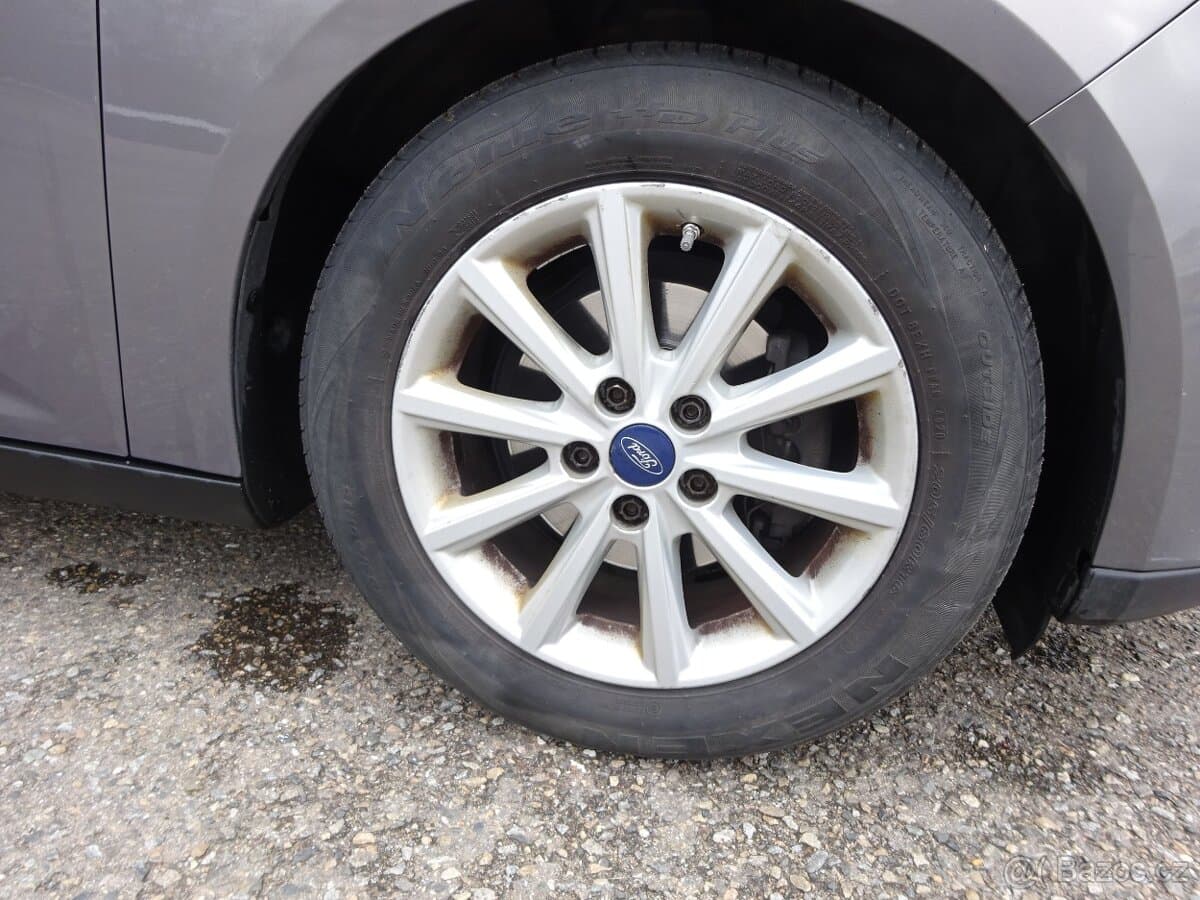 2015 Ford FOCUS - 20