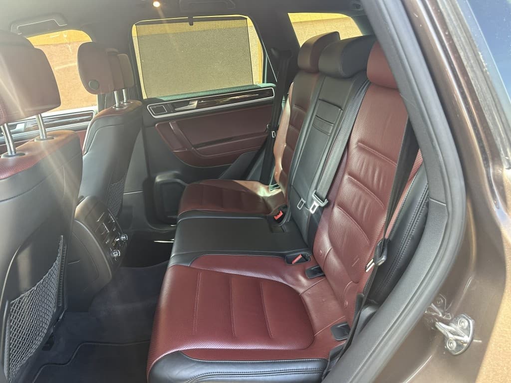 2012 Volkswagen TOUAREG - 20