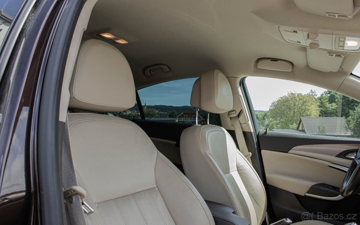 2011 Opel INSIGNIA - 20
