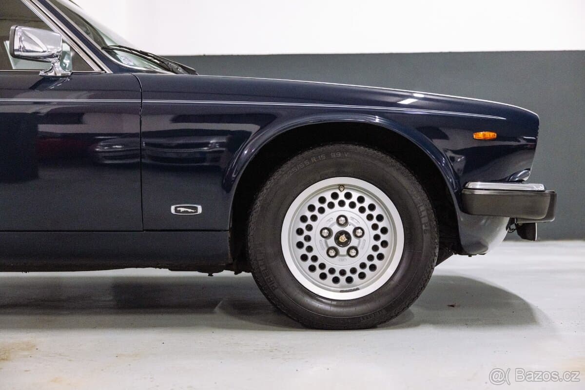 1988 Jaguar XJ - 20