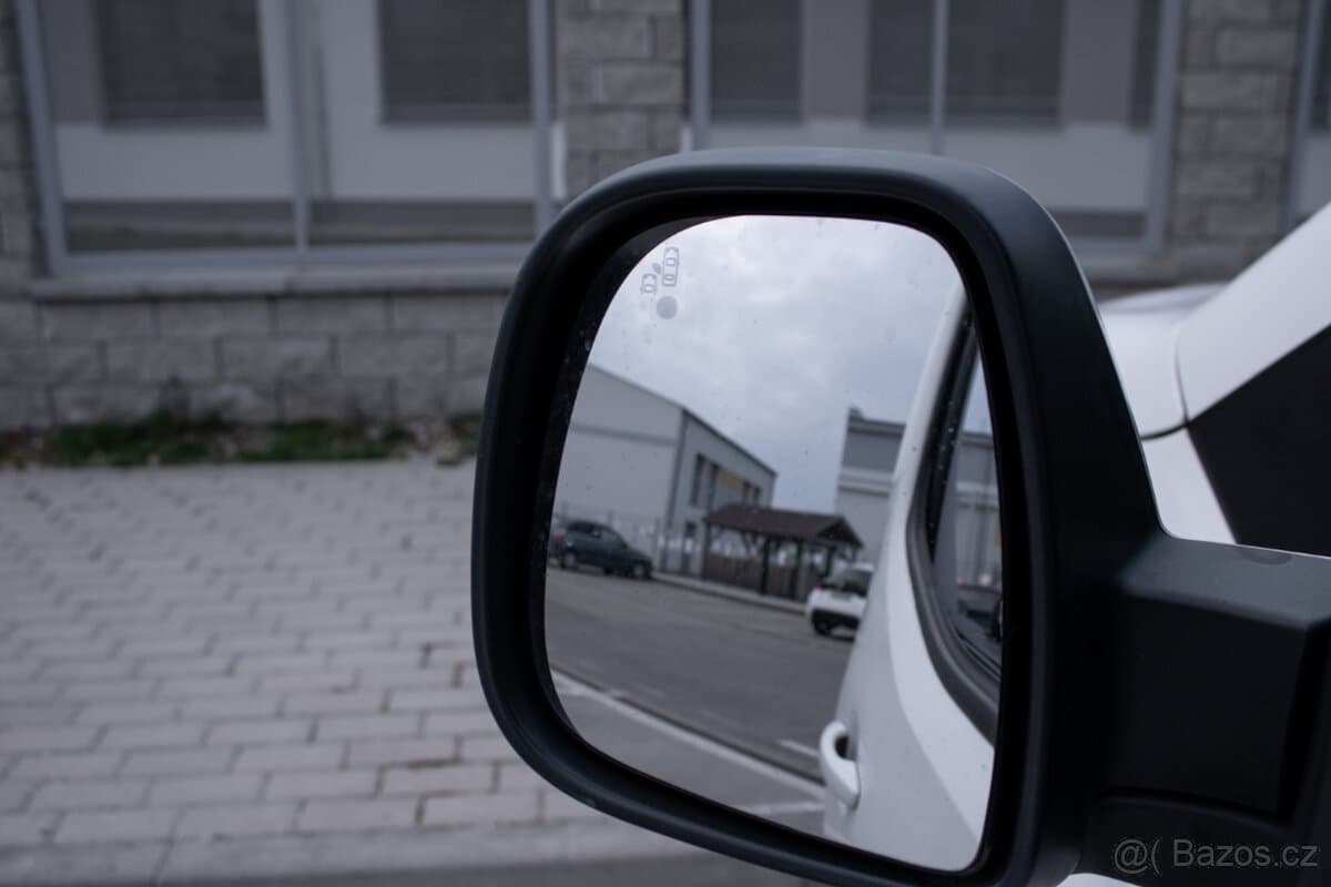 2019 Opel COMBO - 20