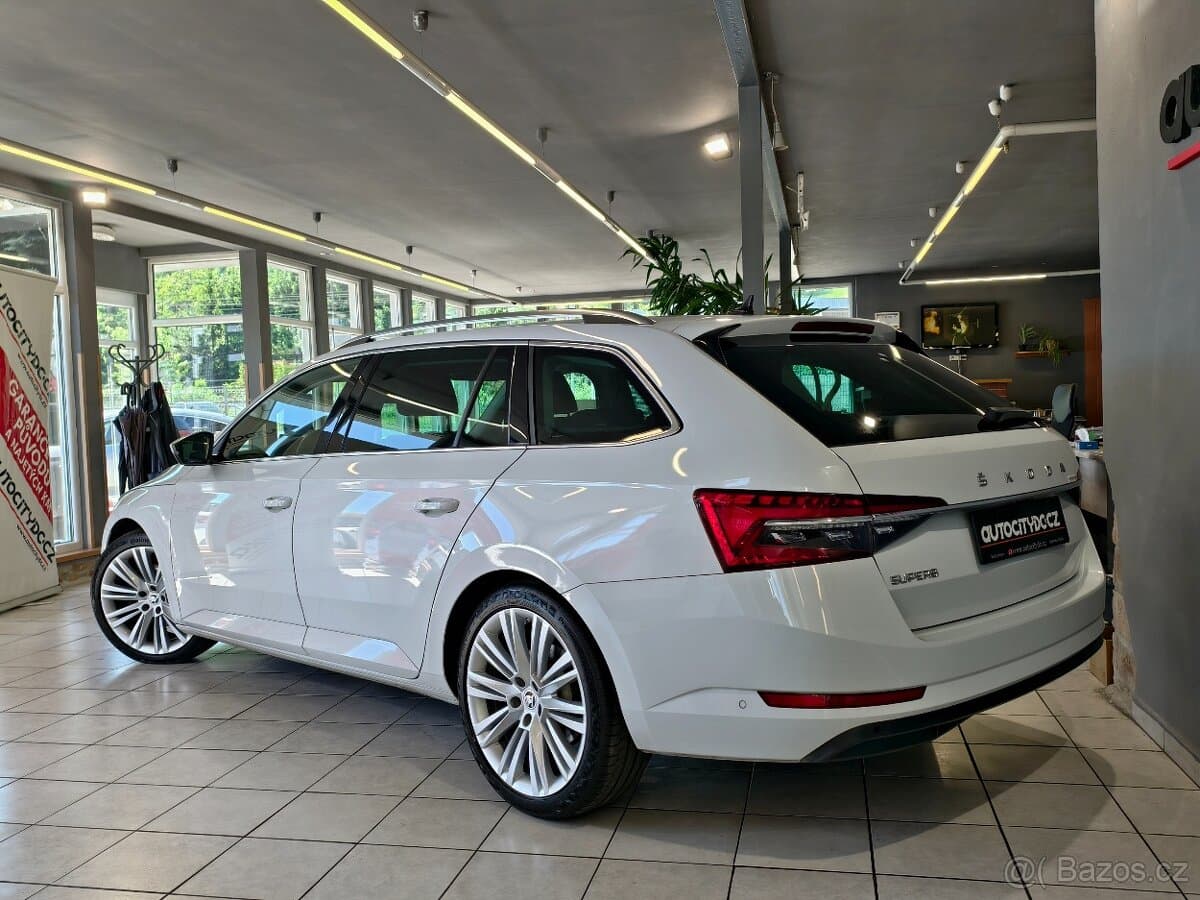 2023 Škoda SUPERB - 20
