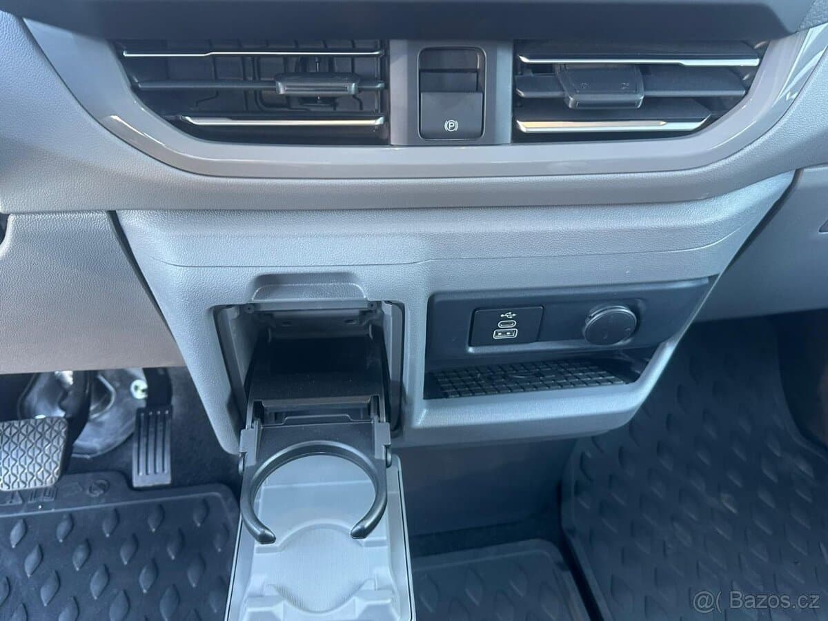 2026 Volkswagen CARAVELLE - 20