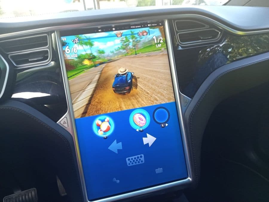 2018 Tesla MODEL X - 20