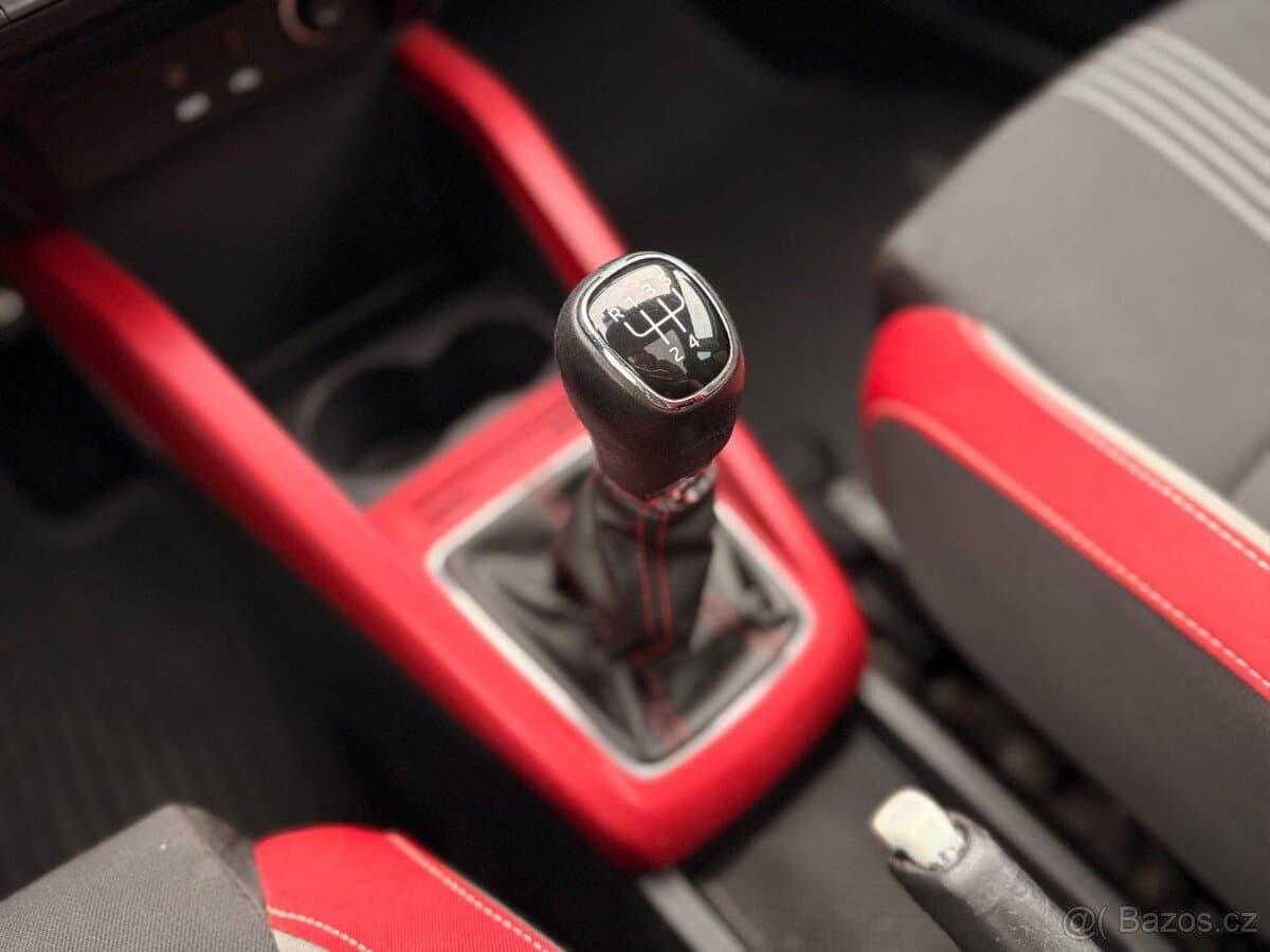 2016 Škoda FABIA - 20
