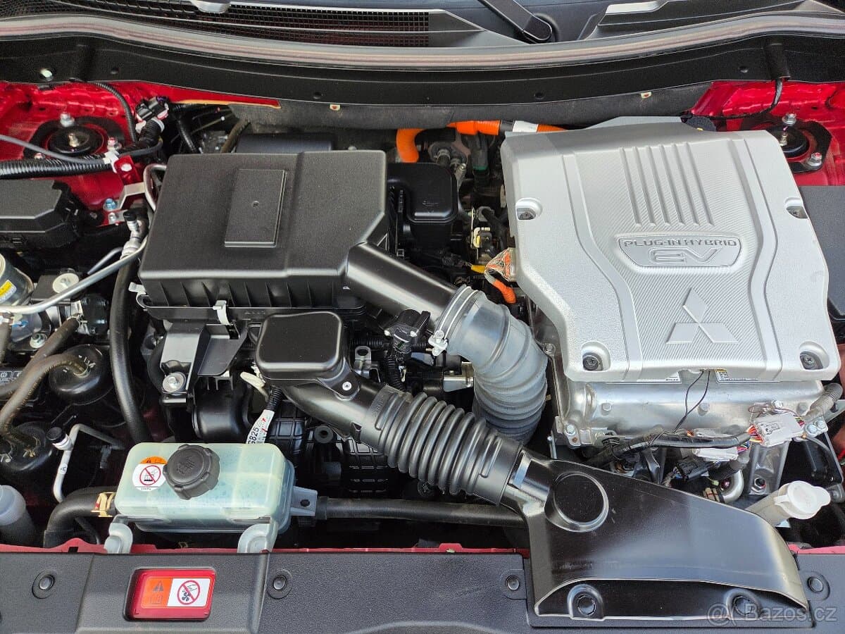 2021 Mitsubishi OUTLANDER - 20