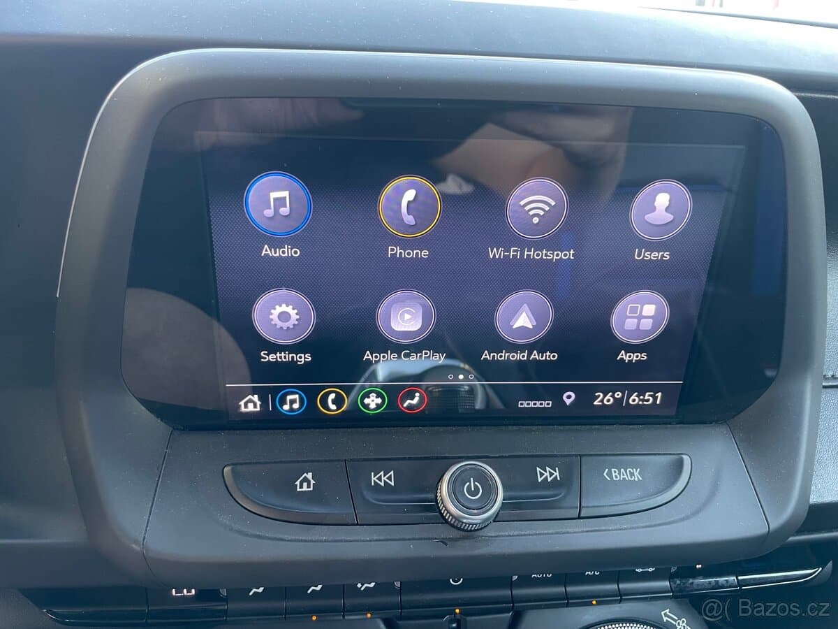 2019 Chevrolet CAMARO - 20
