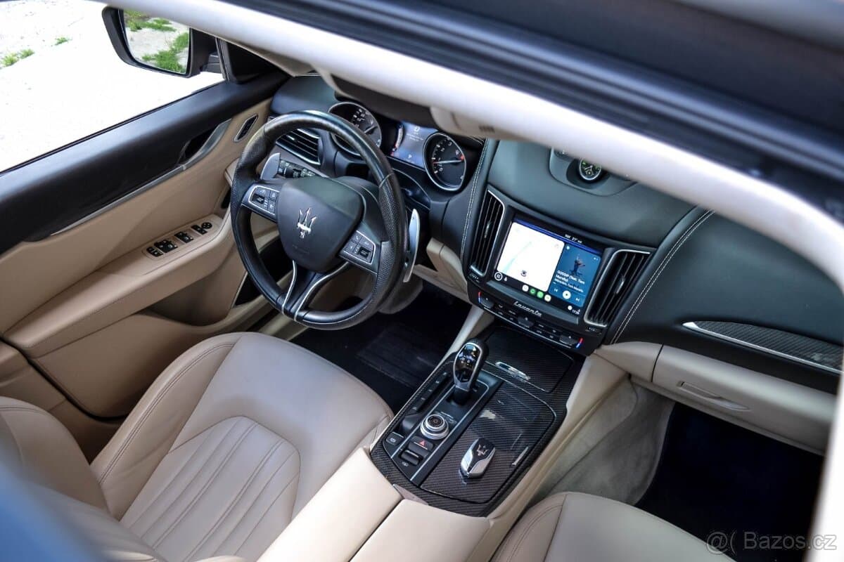 2017 Maserati LEVANTE - 20