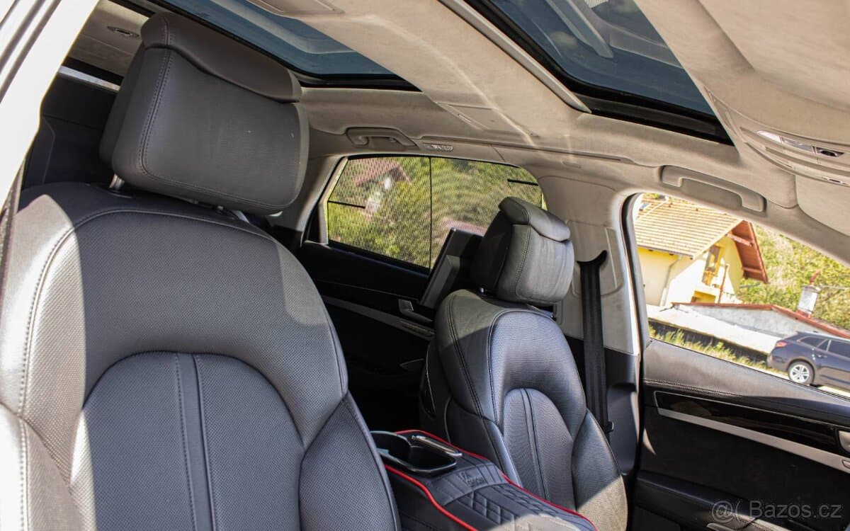 2012 Audi A8 - 20