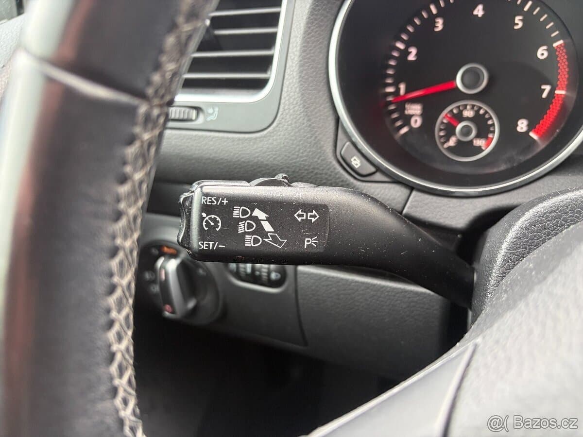 2009 Volkswagen GOLF - 20