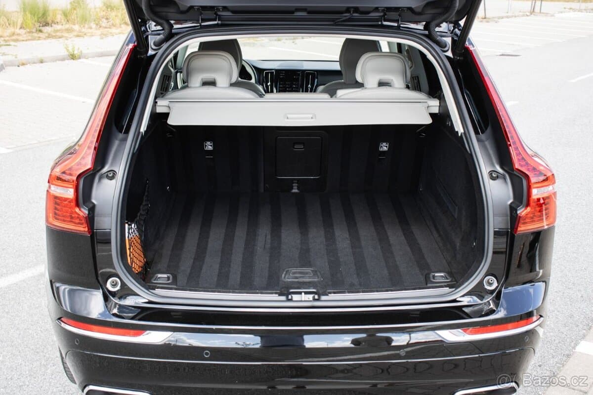 2019 Volvo XC60 - 20