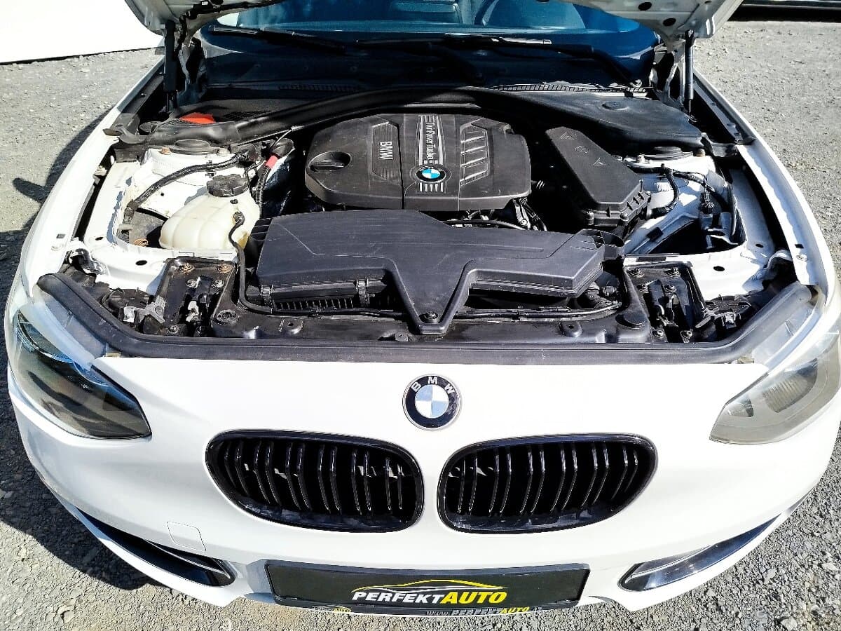 2013 BMW 1-SERIES - 20