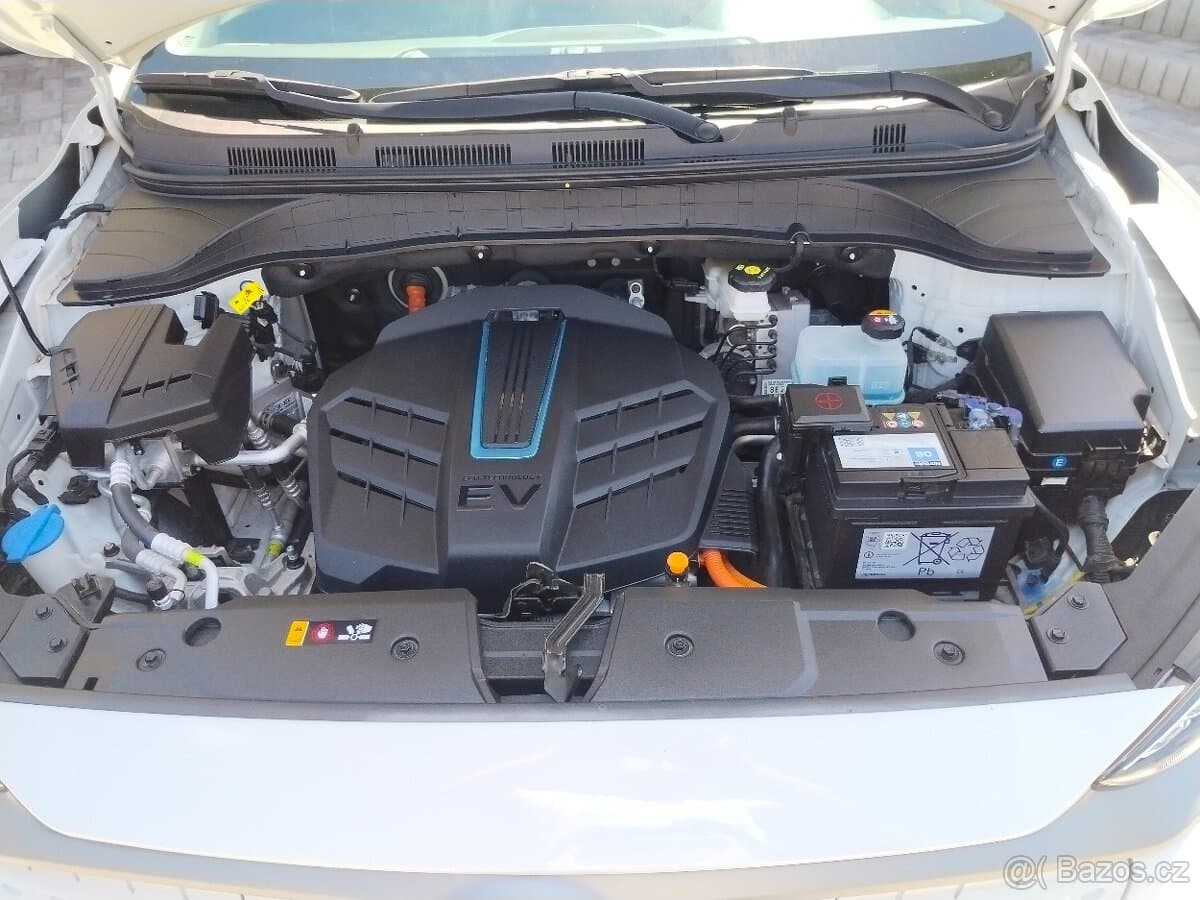 2021 Hyundai KONA - 20