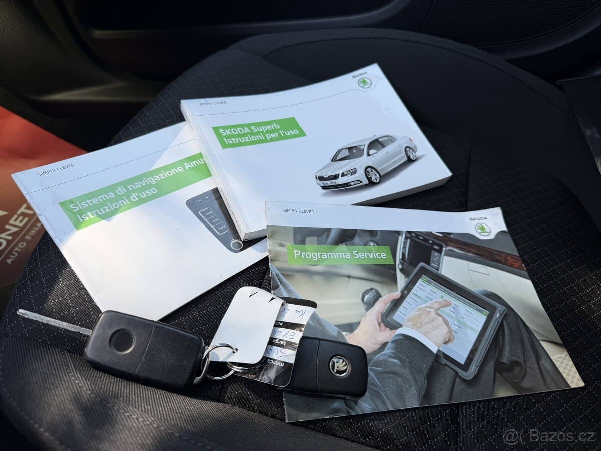 2015 Škoda SUPERB - 20