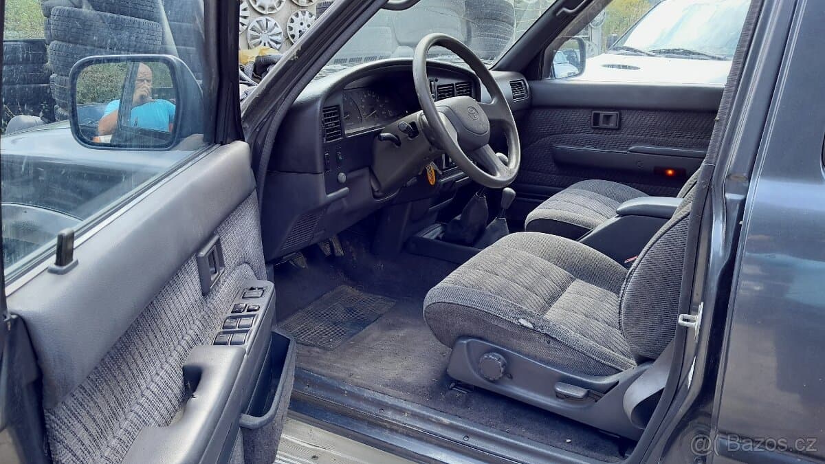 1992 Toyota 4RUNNER - 20