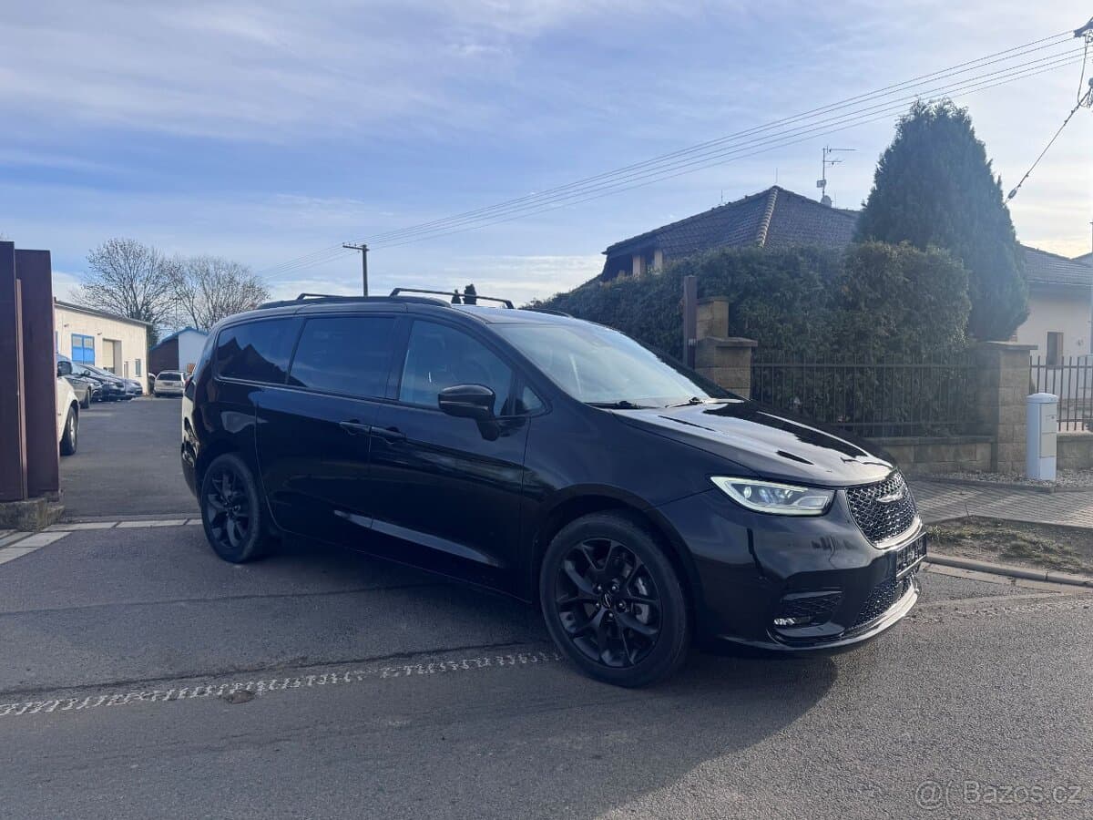 2021 Chrysler PACIFICA - 20