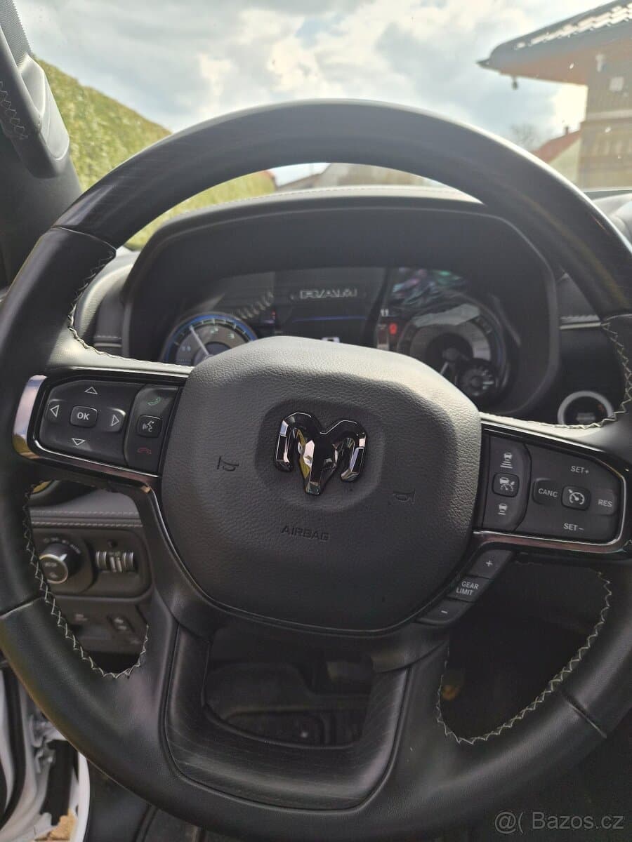 2022 RAM 1500 - 20