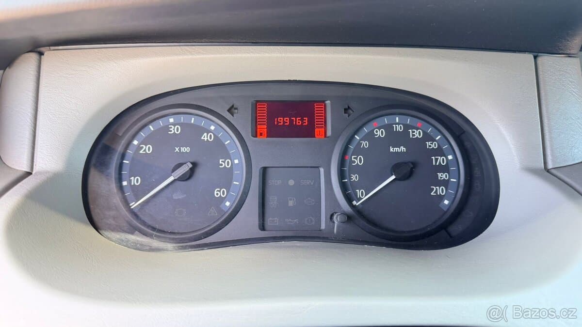 2010 Renault TRAFIC - 20