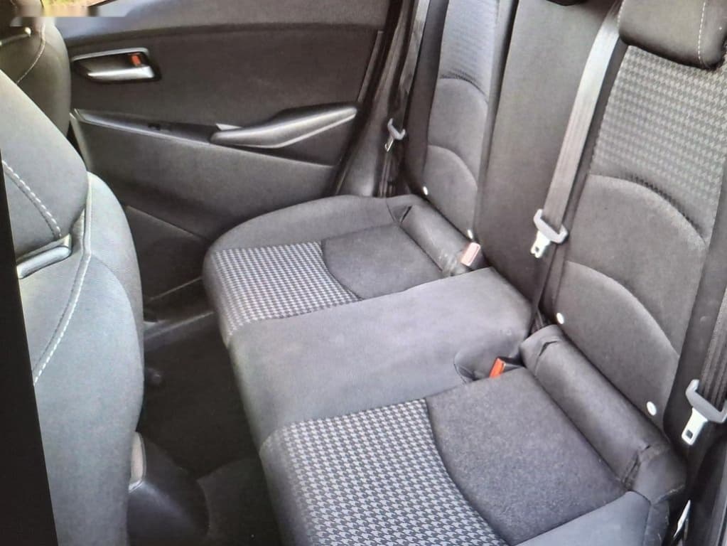 Mazda 2 - 20