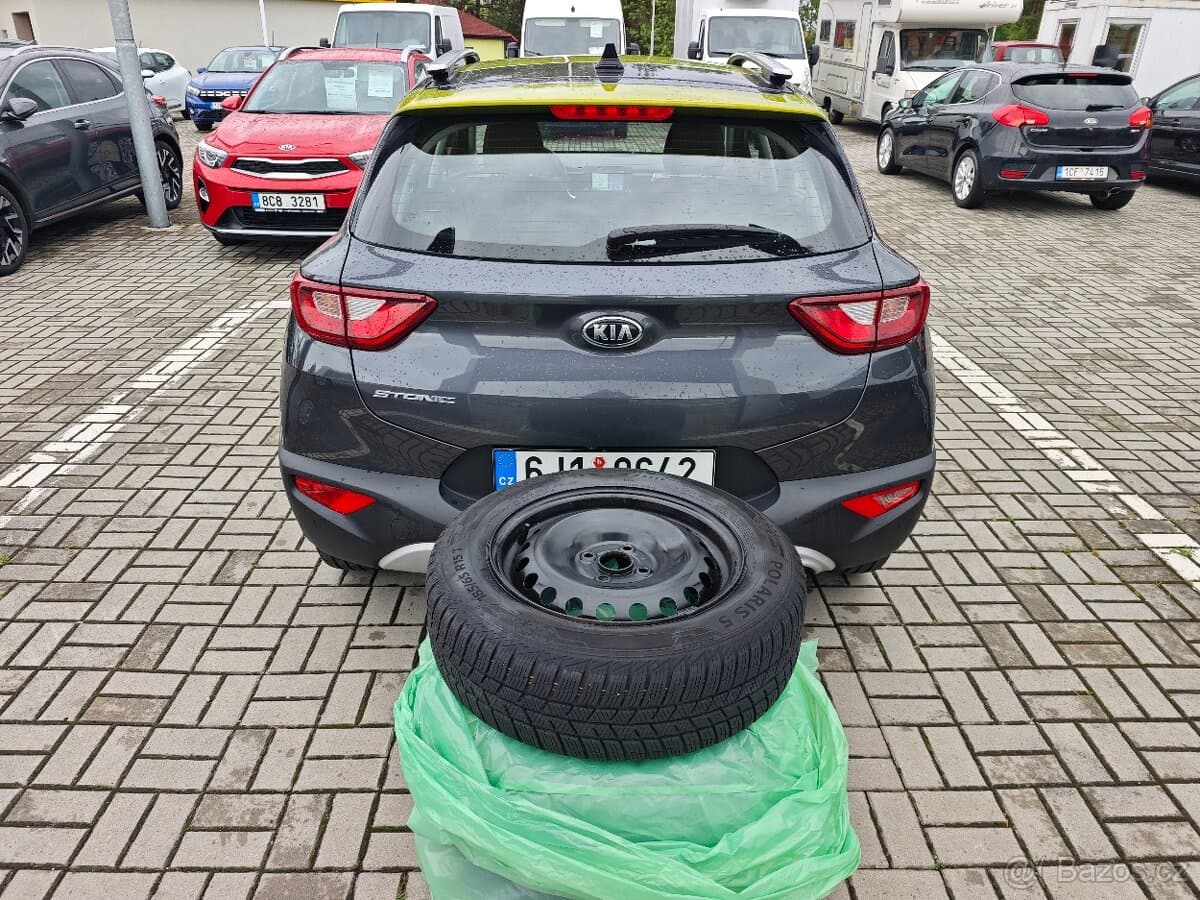 2019 Kia STONIC - 20