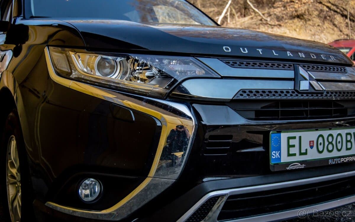 2019 Mitsubishi OUTLANDER - 20