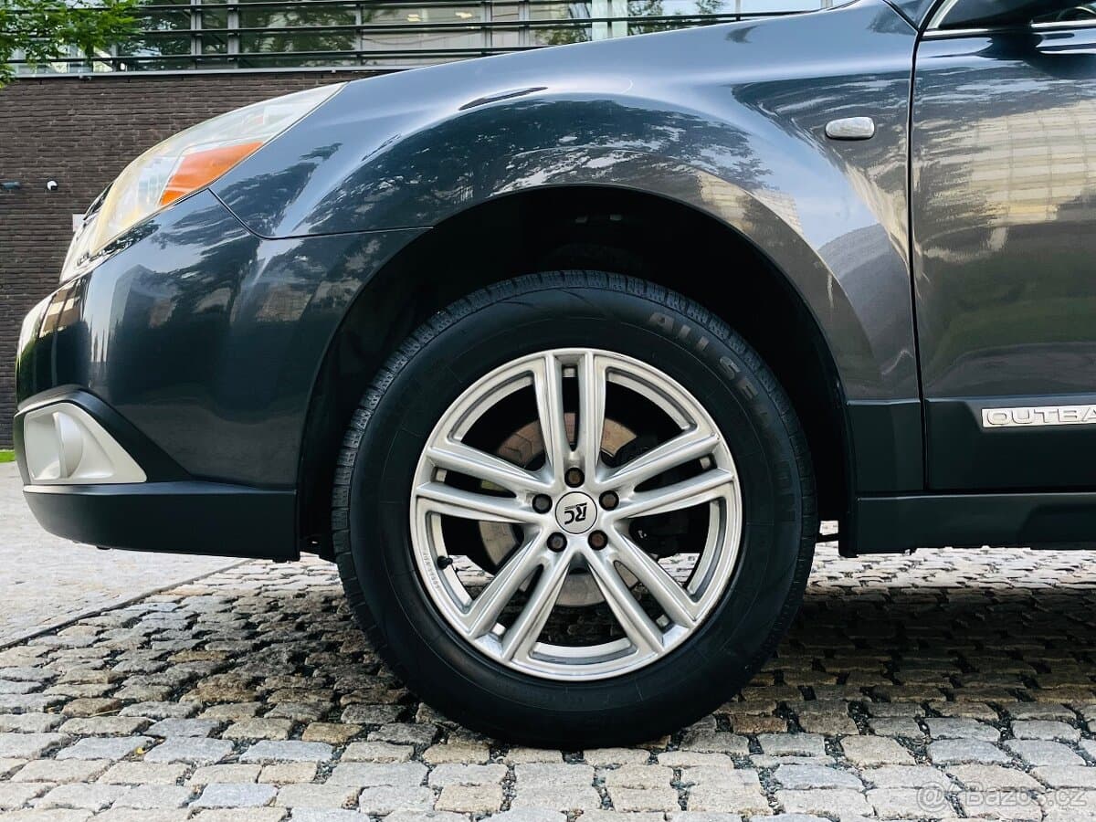 2012 Subaru OUTBACK - 20