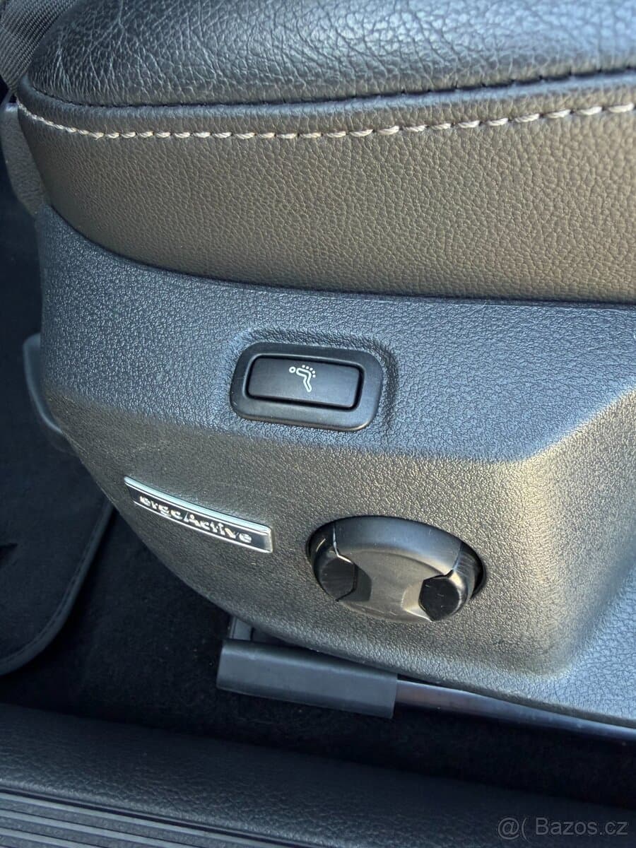 2016 Volkswagen GOLF - 20