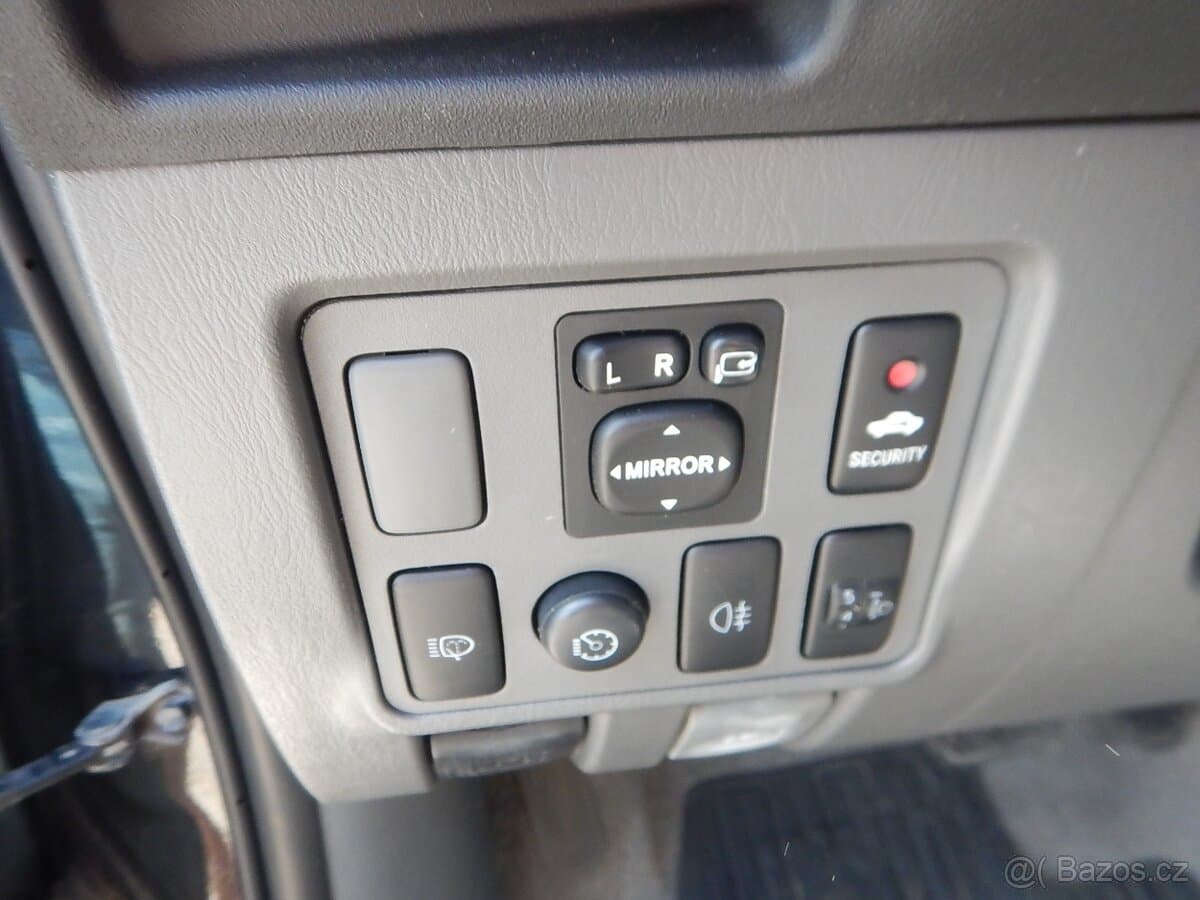 2012 Toyota HILUX - 20