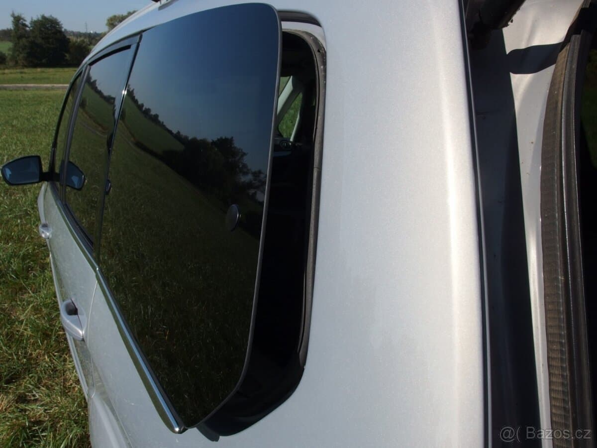 2010 Ford GALAXY - 20