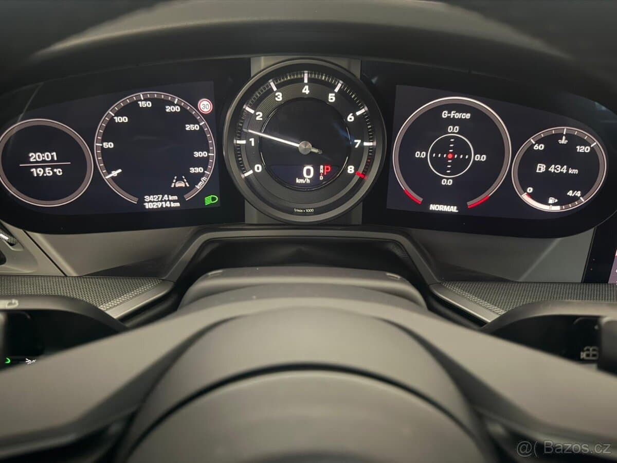 2019 Porsche 911 - 20