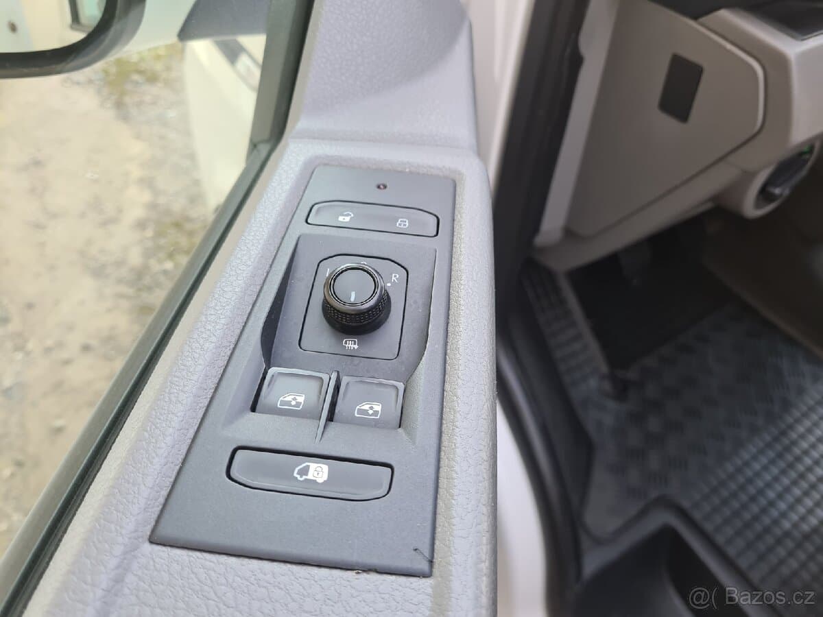 Volkswagen TRANSPORTER - 20