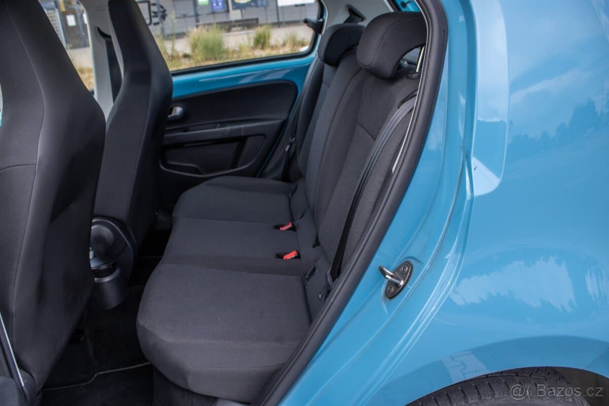 2020 Volkswagen UP! - 20