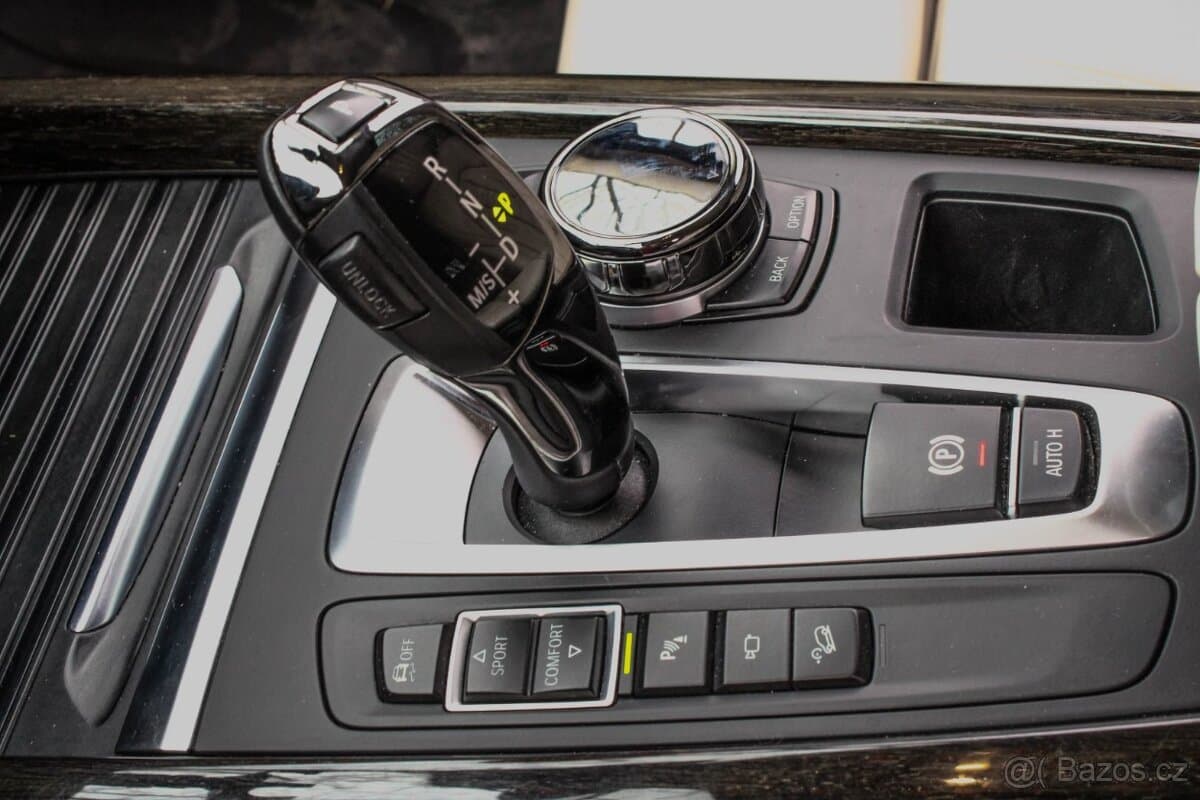 2017 BMW X5 - 20