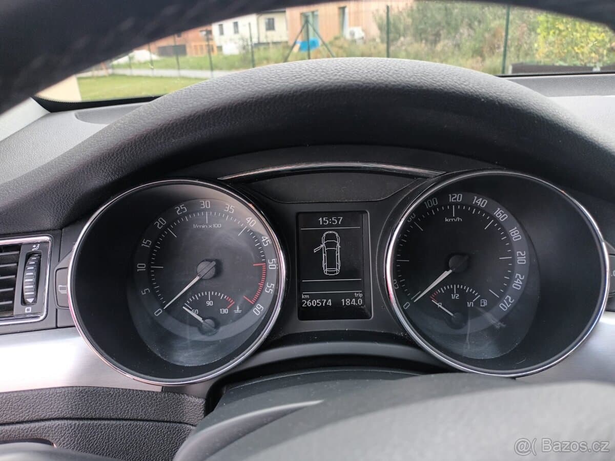 2014 Škoda SUPERB - 20