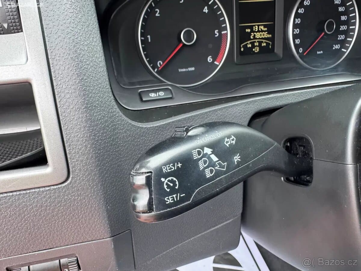2014 Volkswagen MULTIVAN - 20