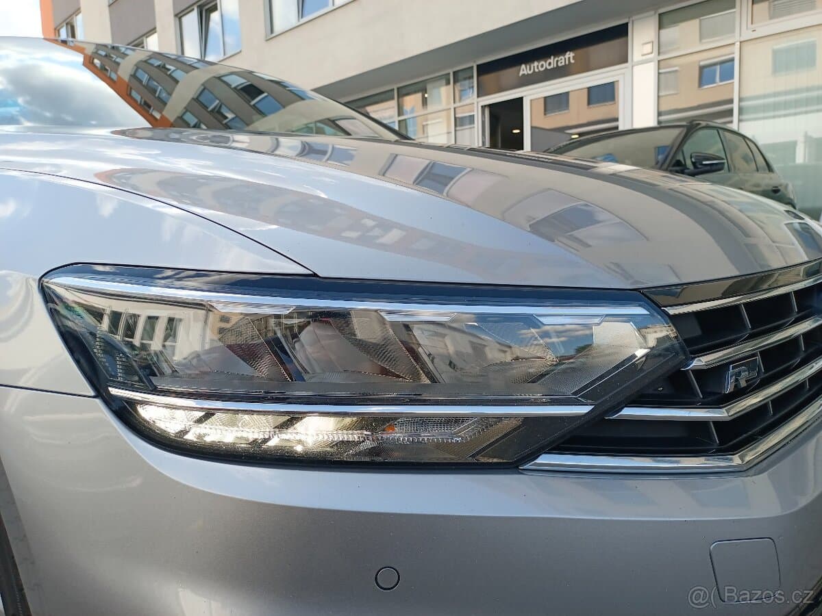 Volkswagen PASSAT - 20