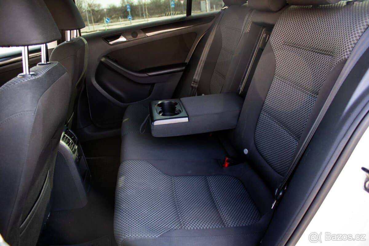 2013 Volkswagen JETTA - 20