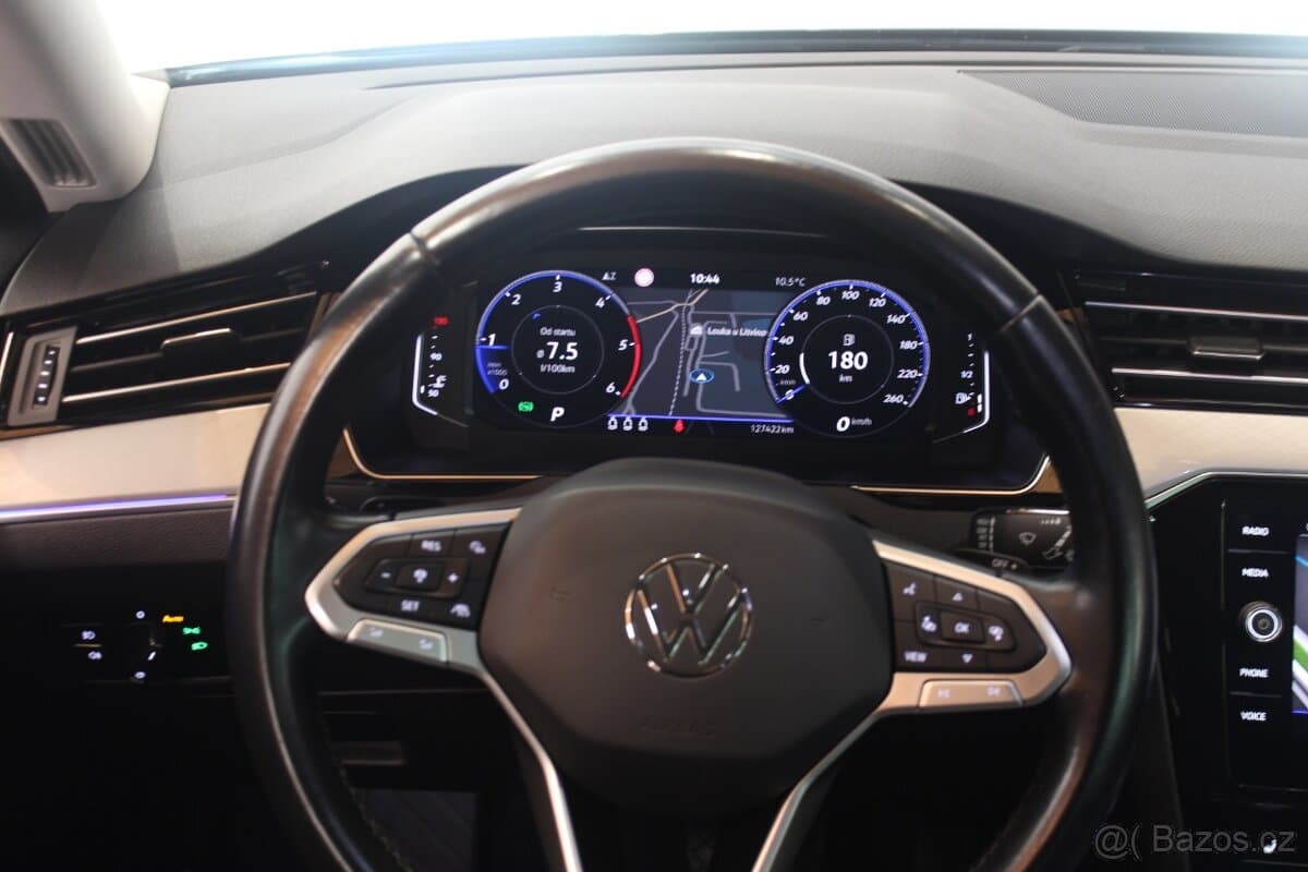 2021 Volkswagen PASSAT - 20