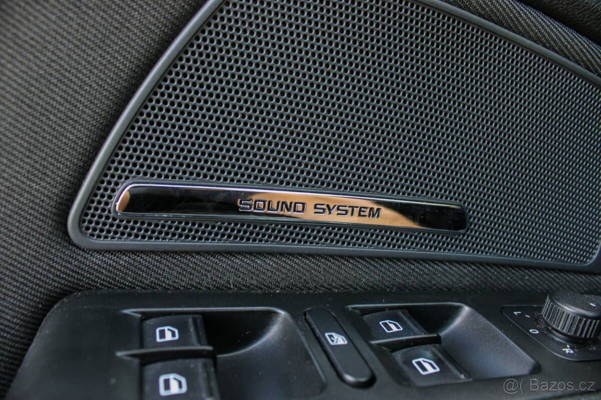 2014 Škoda SUPERB - 20