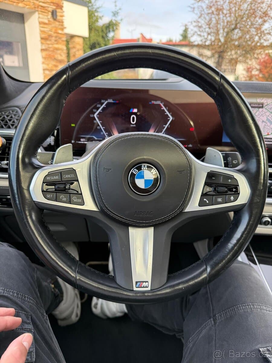 2022 BMW X7 - 20