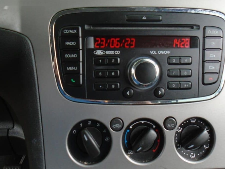 2011 Ford GALAXY - 20